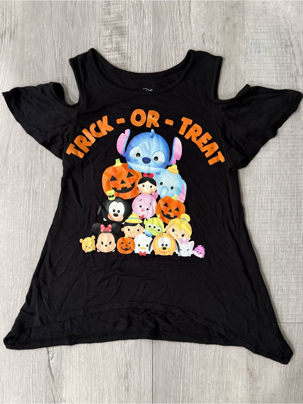 Disney Tsum Tsum Stitch Halloween Black Cold Shoulder Girls T-Shirt M (7/8)